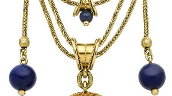 Lapis Ý nghĩa, Quyền hạn và Lịch sử
